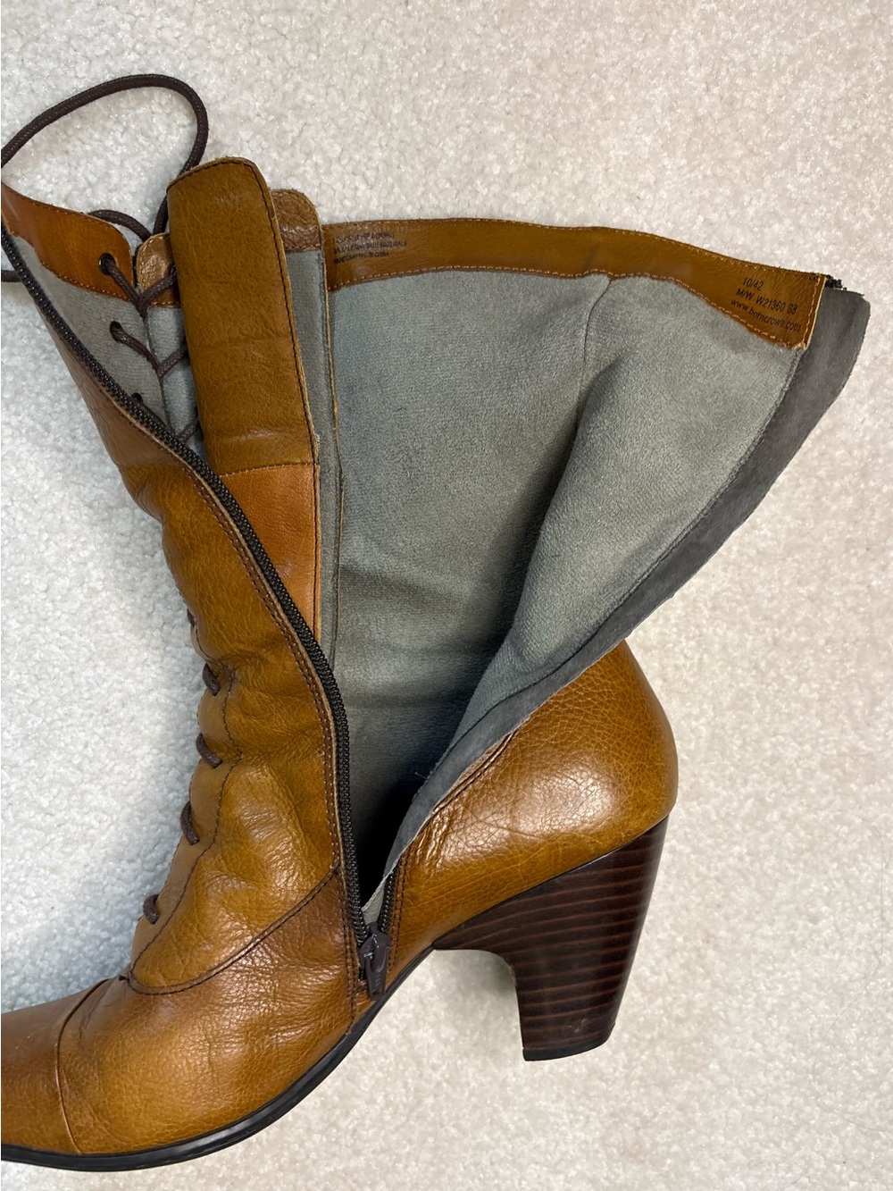 BORN FULL GRAIN LEATHER LACE UP GRANNY BOOTS SIZE 10 VICTORIAN - Picture 3 of 16